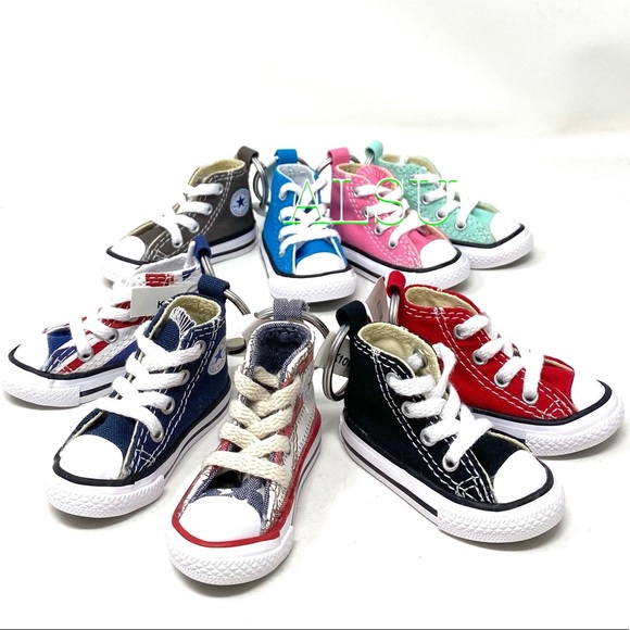 Converse Key Chain Ctas Sneakers Keychain Brown 022859272247 - Picture 4 of 7